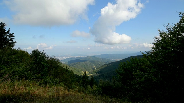 从Schauinsland山，Freiburg im Breisgau，黑森林，Baden-Württemberg，德国视频素材