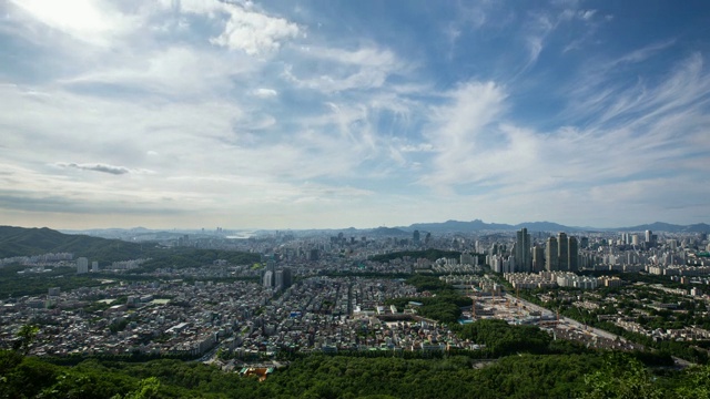 首尔江南区的城市建筑和公寓视频素材