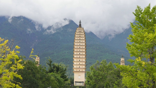 中国云南大理崇生寺三塔。视频素材