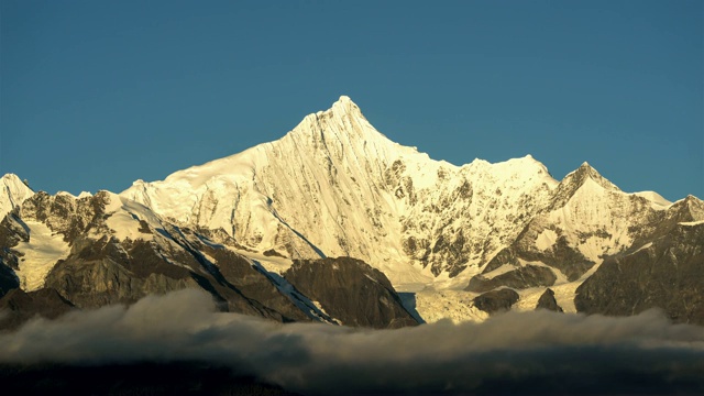 金山玉龙雪山视频素材