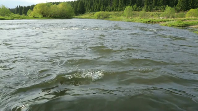 夏季河水湍急视频素材