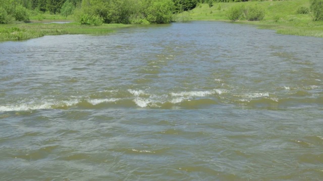 夏季河水湍急视频素材