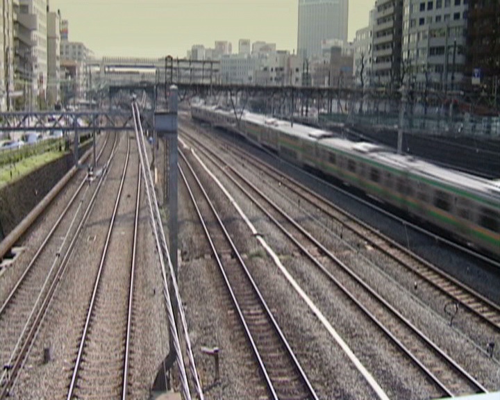 横滨的日本通勤列车。夏天。视频下载