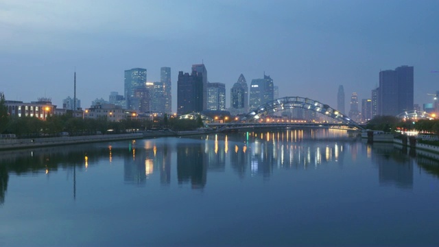 天津海河城景，从白天到夜晚视频素材