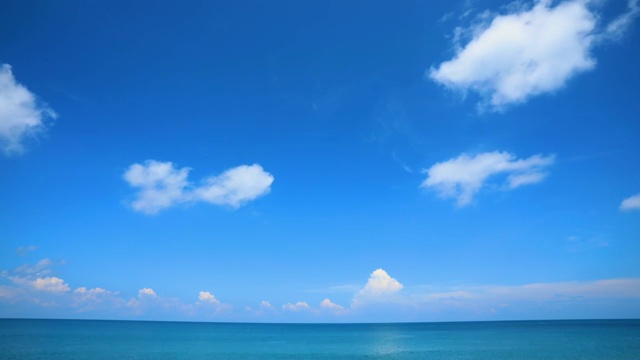 热带安达曼海景夏日海滩，泰国普吉岛。时间流逝视频素材