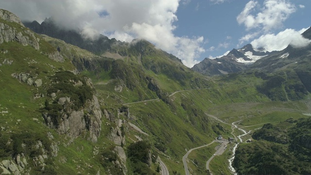 瑞士阿尔卑斯山的道路视频素材