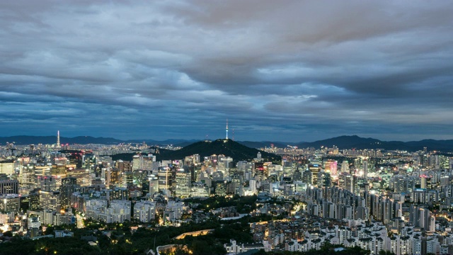 汉城中区南山周边的昼夜景观视频素材