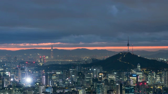 夜景和日出在南山周围的市中心地区，中古，首尔视频素材