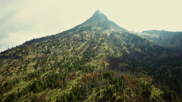 山峰空中视频素材