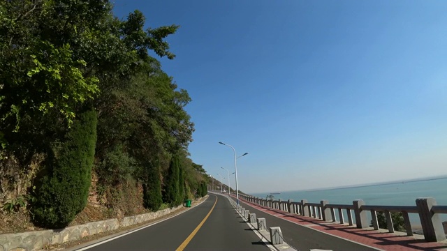 在沿海道路驾驶视频素材