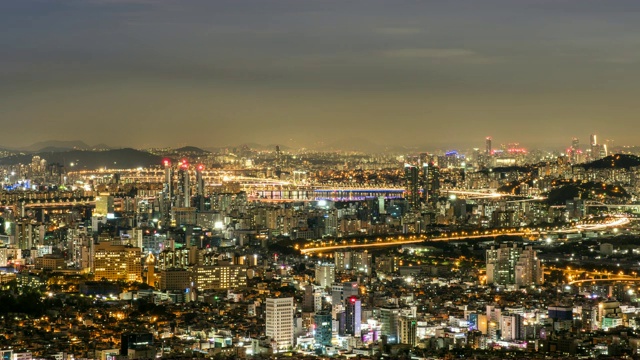 汉江和正岘港的日落夜景，汉江，首尔视频素材