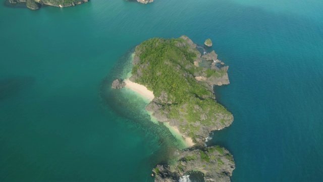 卡拉莫群岛海景，卡马里纳斯苏尔，菲律宾视频素材