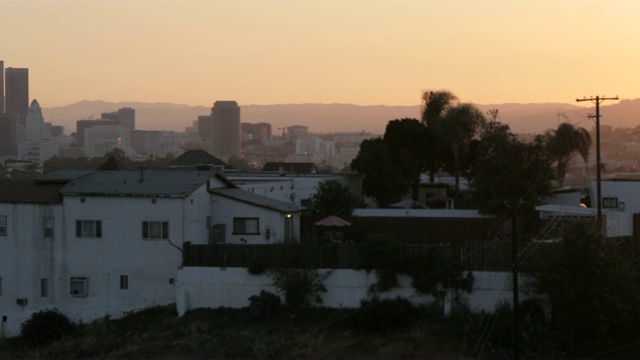 洛杉矶市中心全景从郊区日落，洛杉矶，加利福尼亚，美国，北美视频素材