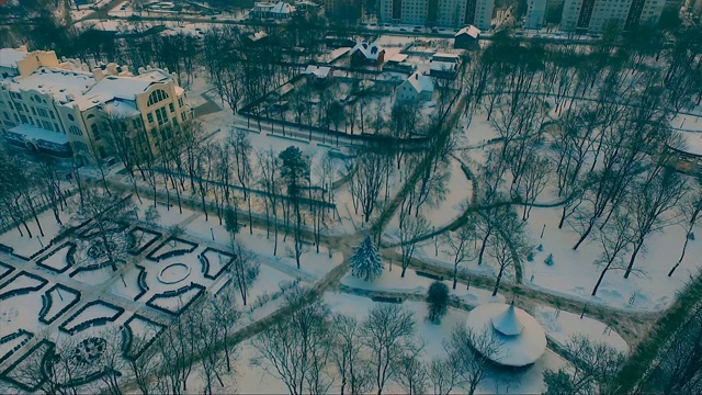 鸟瞰图寒冷的冬季景观视频下载