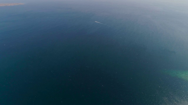 海景海上的摩托艇视频素材