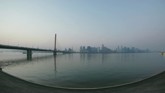 钱江新城城市天际线，中国杭州，从白天到夜晚视频素材