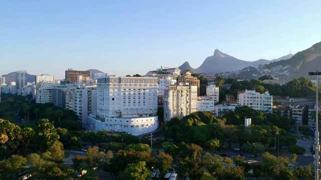 鸟瞰城市的里约热内卢de Janeiro -巴西。视频下载