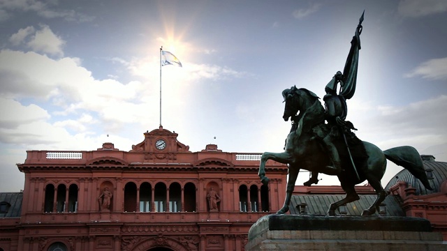 Casa Rosada，位于布宜诺斯艾利斯（阿根廷）五月广场。视频素材