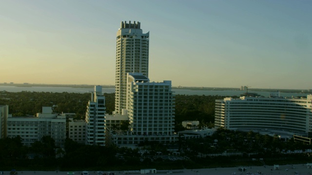 航空海滨枫丹酒店度假村，美国佛罗里达州迈阿密视频素材