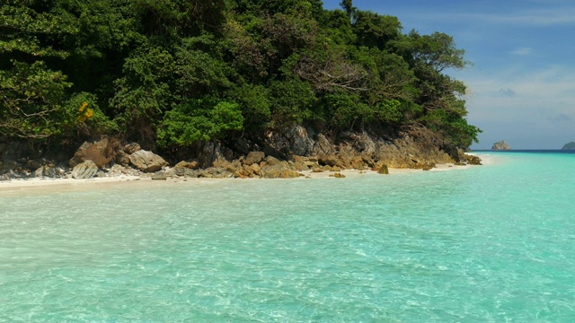 安达曼海景泰国海滩风景优美。热带度假天堂岛旅游概念。视频素材