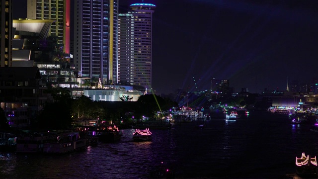 湄南河夜景，泰国曼谷。视频素材