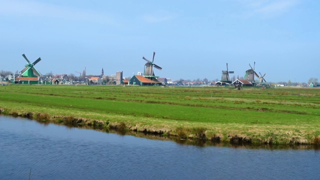 Zaanse Schans的风车视频素材