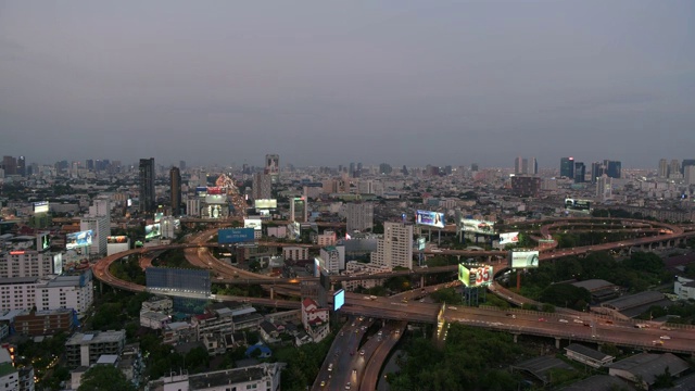 曼谷市景，商业区高楼林立视频素材