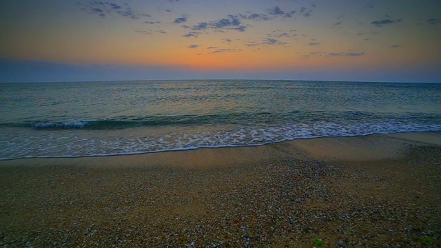 海滩上的日出视频素材