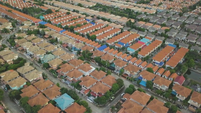 泰国曼谷私人住宅的鸟瞰图视频素材