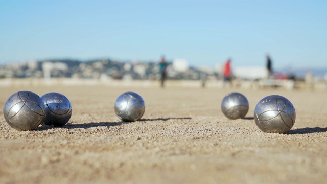 法国著名游戏Petanque 4K镜头视频素材