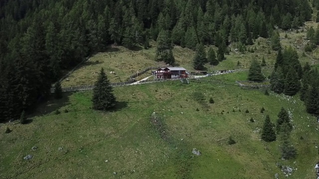 自然阿尔卑斯山白云石山脉视频素材