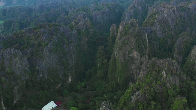 飞越山景4k视频视频素材