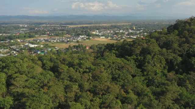 飞越山景4k视频视频素材