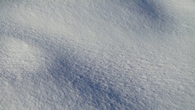 雪景拍摄，在冬天。以雪的形式作为背景。视频素材