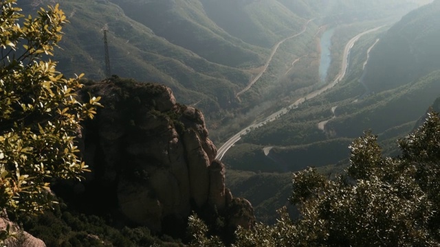 著名的蒙特塞拉特山脉全景，加泰罗尼亚视频素材