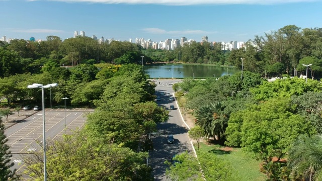 鸟瞰图Ibirapuera公园湖在圣保罗视频素材