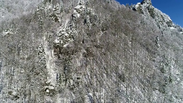 山脉和雪视频素材