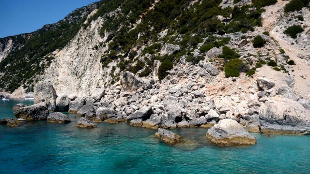 希腊伊萨卡岛的海湾海滩视频素材