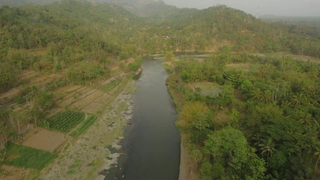 热带景观河流，农民土地视频素材