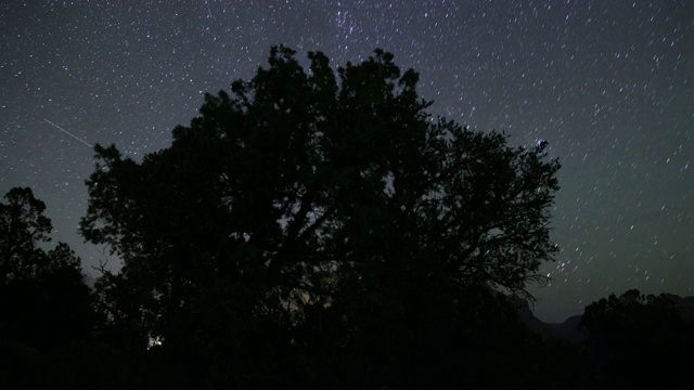 鹰岩星辰时光流逝视频素材