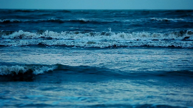 波涛汹涌的海面2视频素材