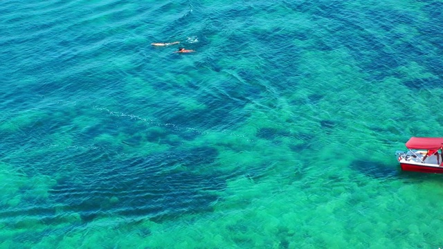 海水飞溅视频素材