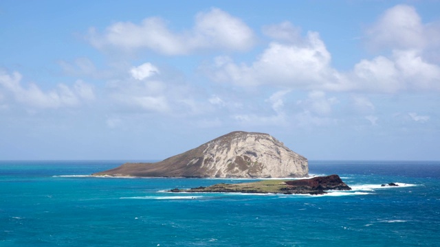 在马纳瓦图，瓦胡岛，夏威夷，美国的海景和岛屿视频素材