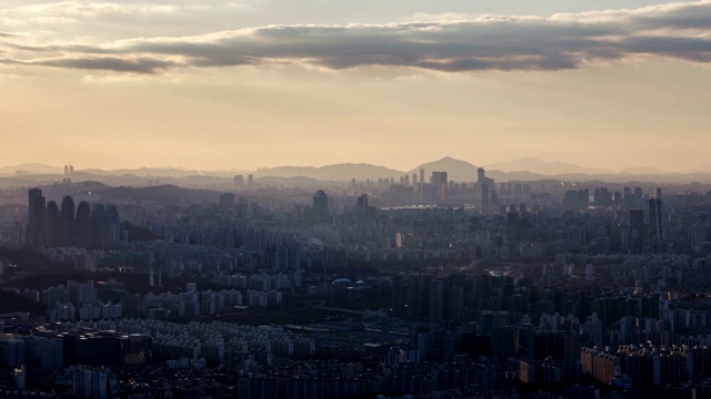 首尔江南区和城市建筑的日落景观视频素材