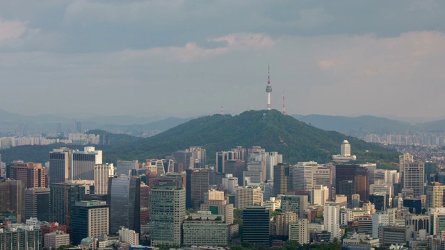 观景N首尔塔(旅游景点)在首尔视频素材