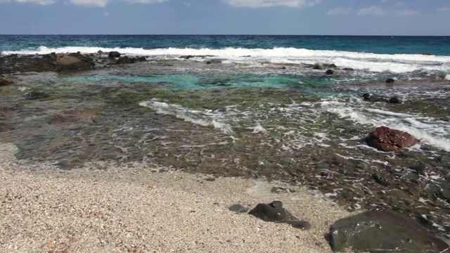 美丽的Los Muertos海滩，在Cabo de Gata-Níjar自然公园，西班牙视频素材