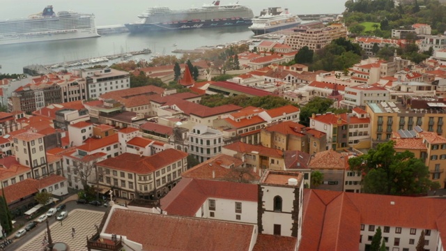 Funchal，马德拉，葡萄牙城市景观。视频素材