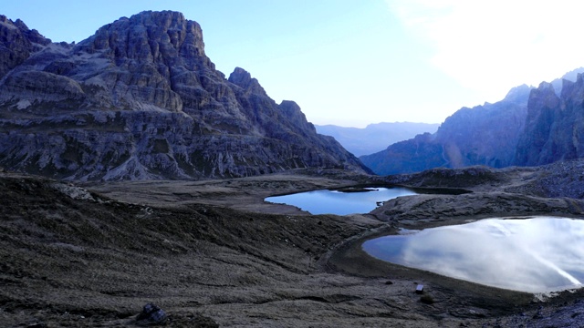 意大利Dolomites, Lavaredo的三座山峰视频素材