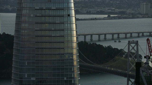 Salesforce Tower的特写镜头视频素材