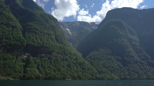 挪威峡湾全景。奥兰峡湾，峡湾的景观视频素材